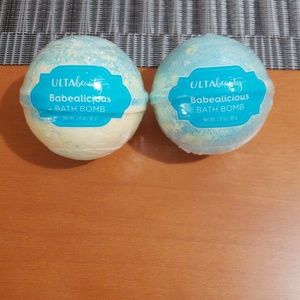 2 Ulta Beauty Babealicious Bath Bombs